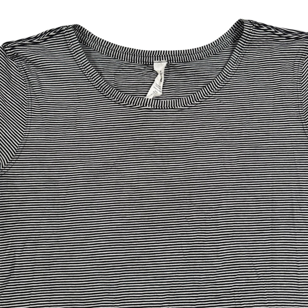 Lululemon Love Tee Womens 4 Black White Striped Pima Cotton Short Sleeve Shirt